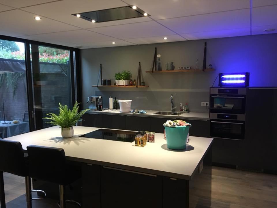 Bed and Breakfast Voormalig Politiebureau Overloon Exterior foto